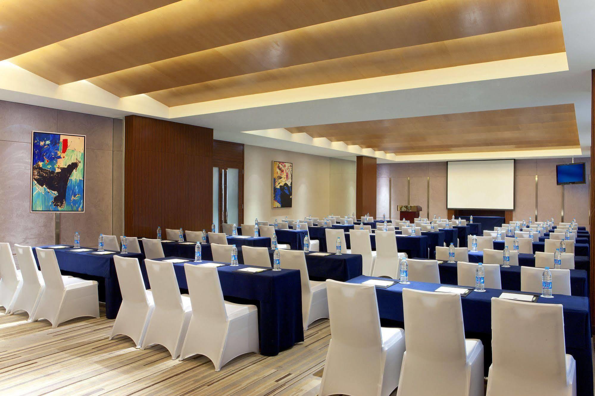 Four Points By Sheraton Taicang Екстер'єр фото